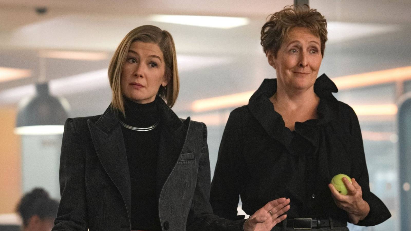 Rosamund Pike's R-Rated Netflix Movie Becomes an Instant Streaming Sensation!