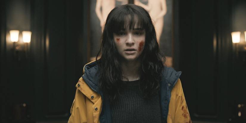 Lisa Vicari as Martha in Dark.