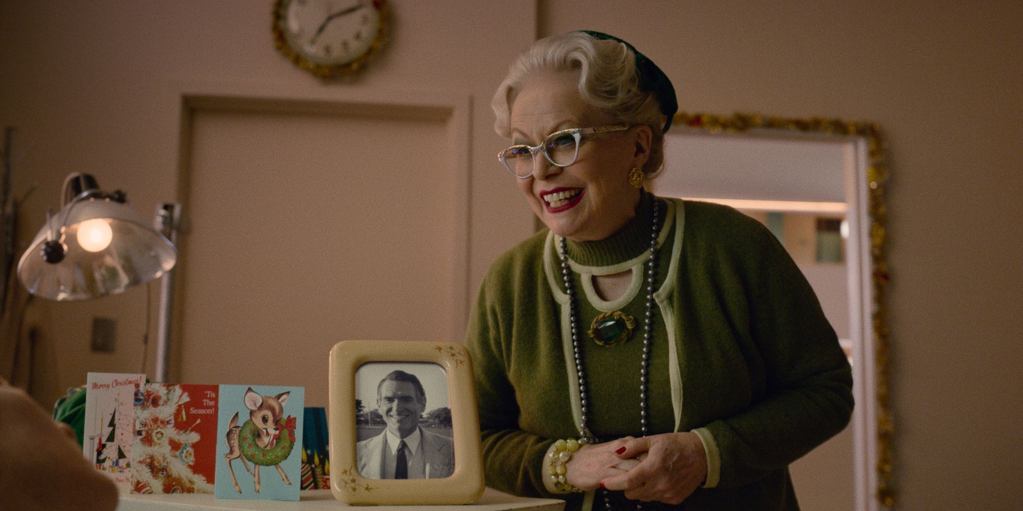 Apple TV's 10-Part Sci-Fi Series That's 'Mad Men' Meets 'Fallout' Is ...
