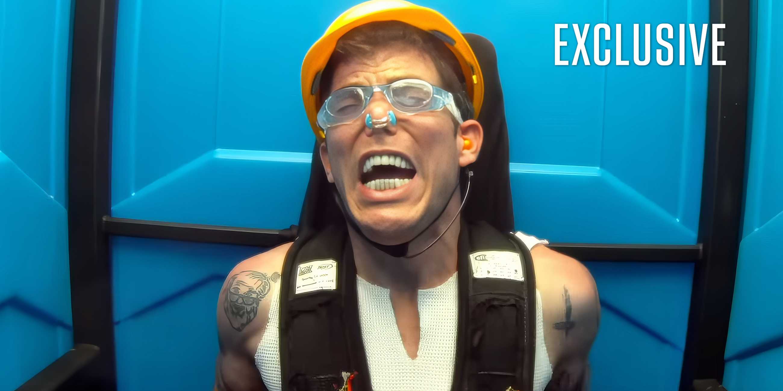 Steve-O screaming in an exclusive image of Jackass-Best-and-Last