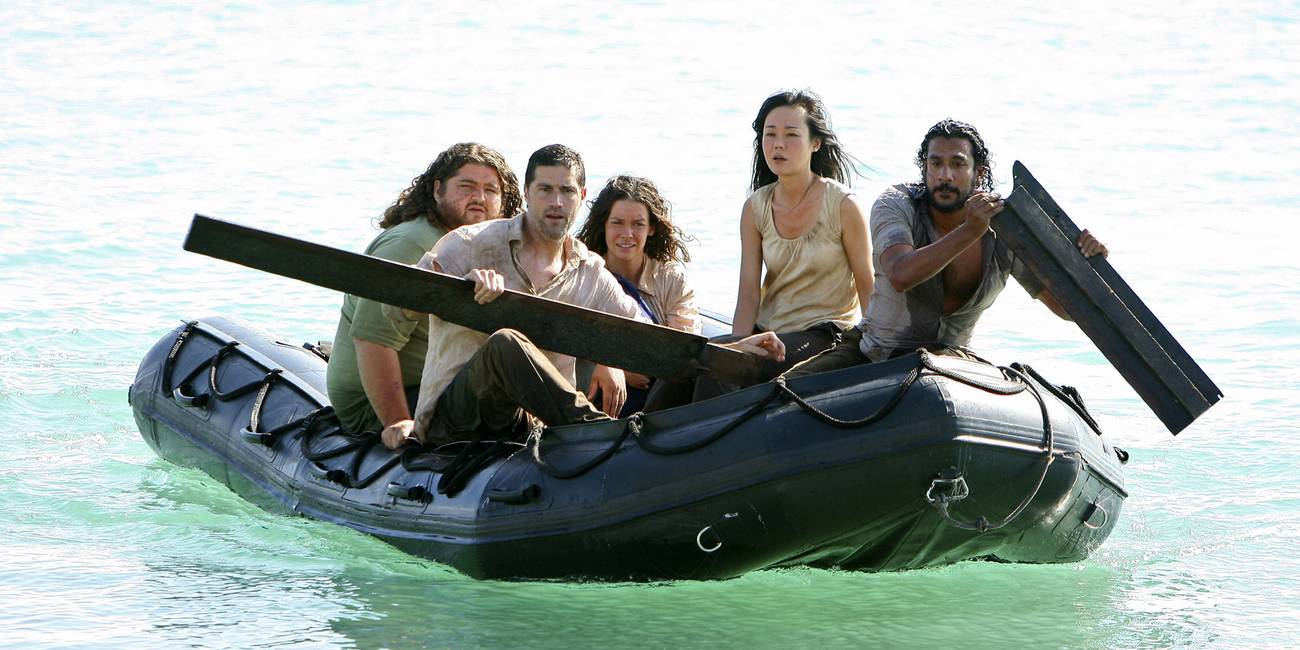 Jorge Garcia, Matthew Fox, Evangeline Lilly, Yunjin Kim, and Naveen Andrews in Lost (1)