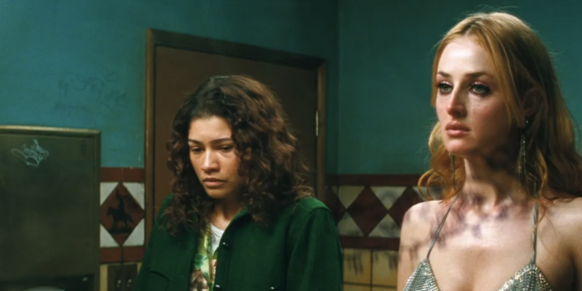 Anna Van Patten como Kitty em Euphoria