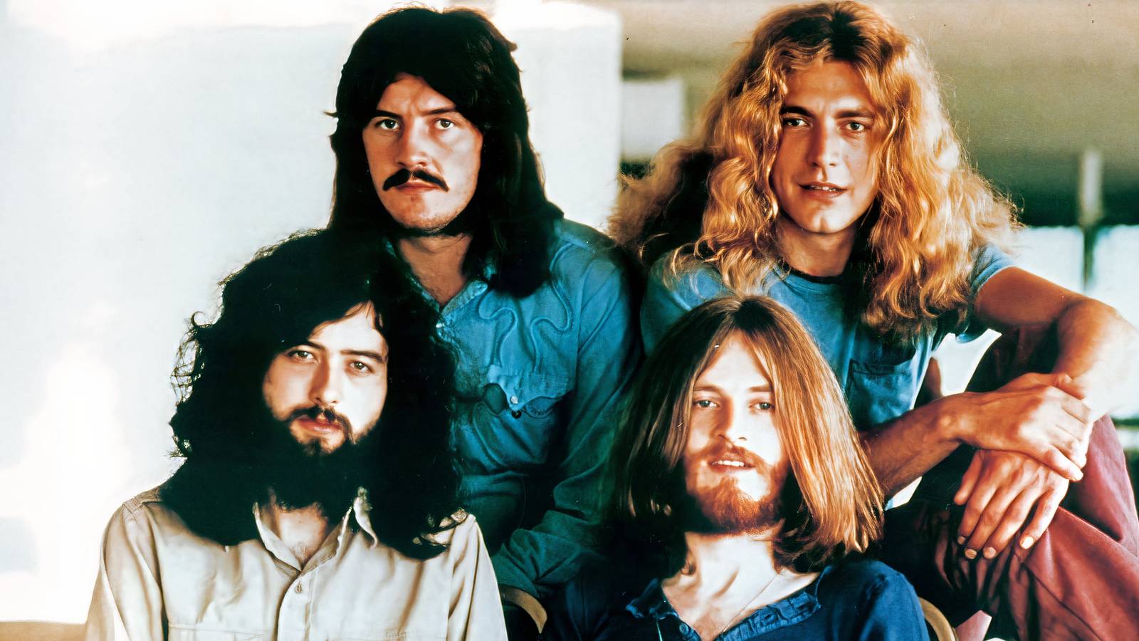 Led Zeppelin rompe oficialmente su promesa posterior a la ruptura y establece un récord en venta de entradas