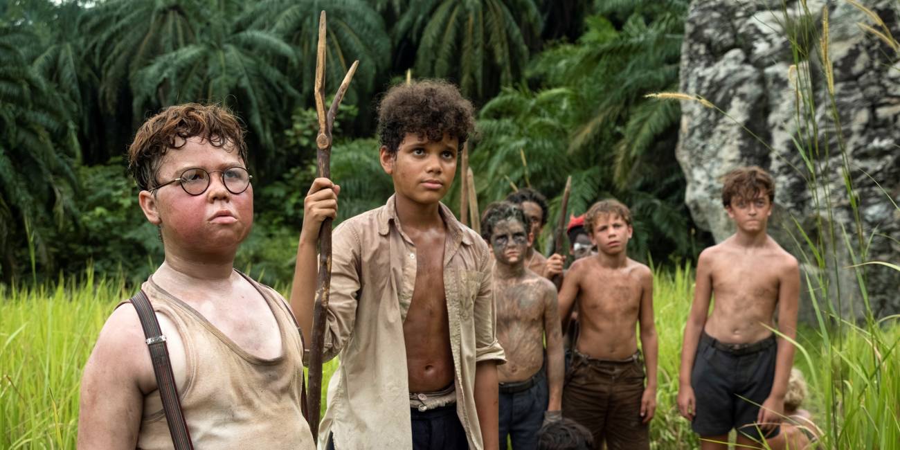 David McKenna as Piggy, Winston Sawyers as Ralph and Ike Talbut as Simon in the jungle in Lord of the Flies