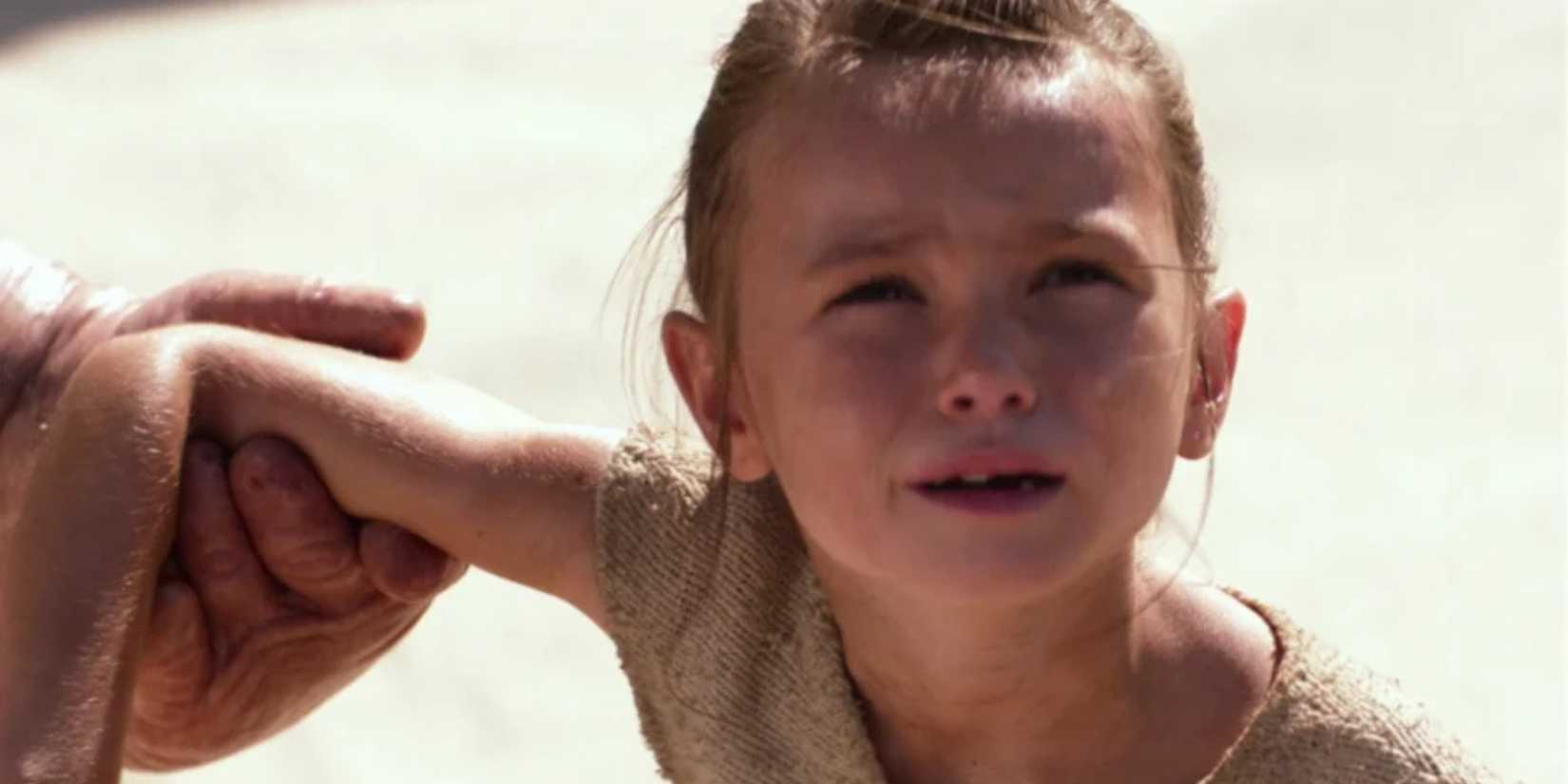 Cailey Fleming as Young Rey in 'Star Wars: The Force Awakens.'
