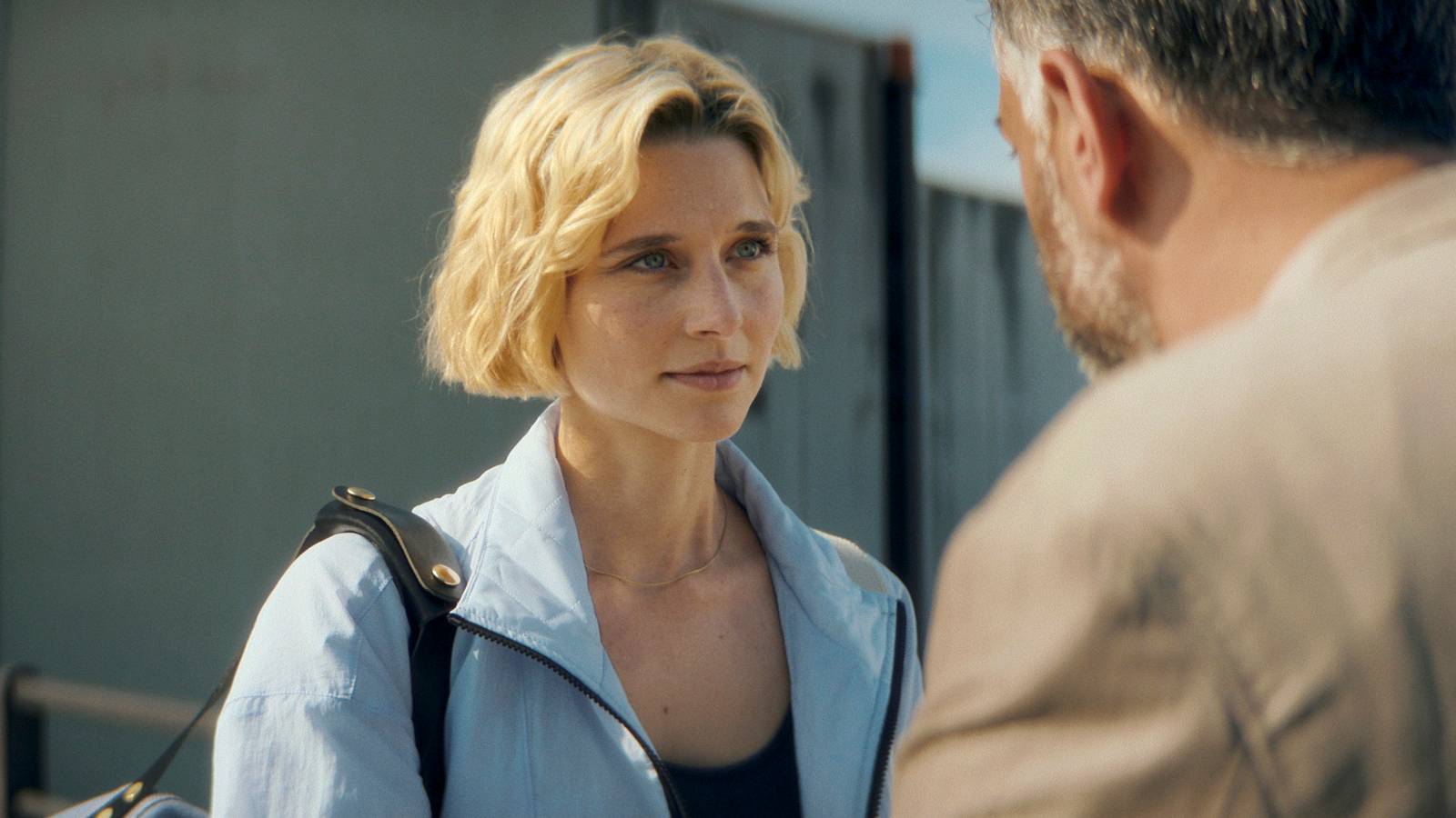 This Twisty 8-Part Heist Thriller Is Your Next Netflix Weekend Binge