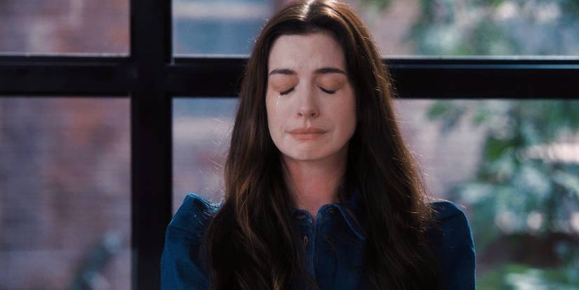 Anne Hathaway in WeCrashed Episode 7