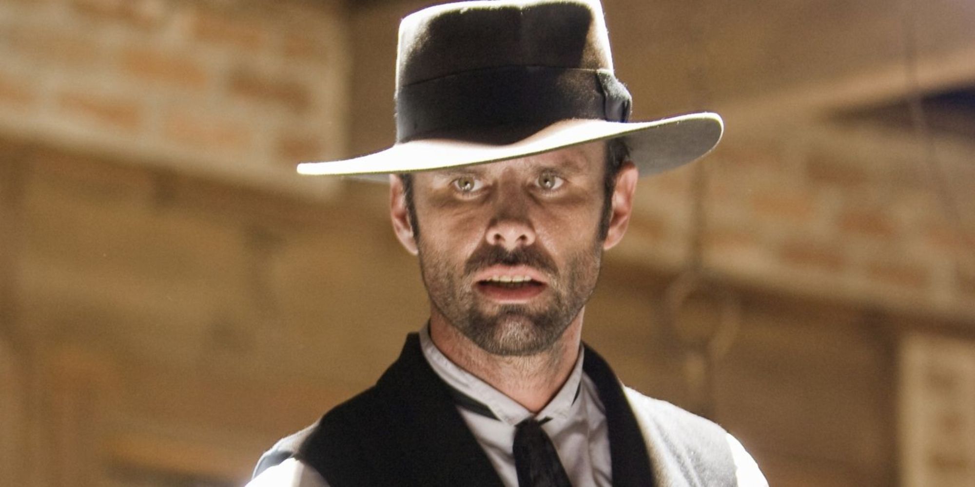 3 Years Before 'The Hateful Eight,' Walton Goggins Stole Scenes in a Modern Western Masterpiece image