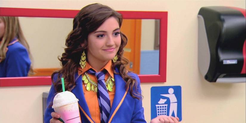 Andi Cruz (Daniela Nieves) in 'Every Witch Way'