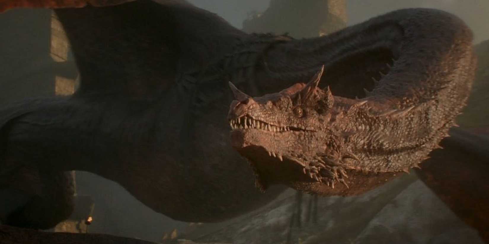 Caraxes craning his neck