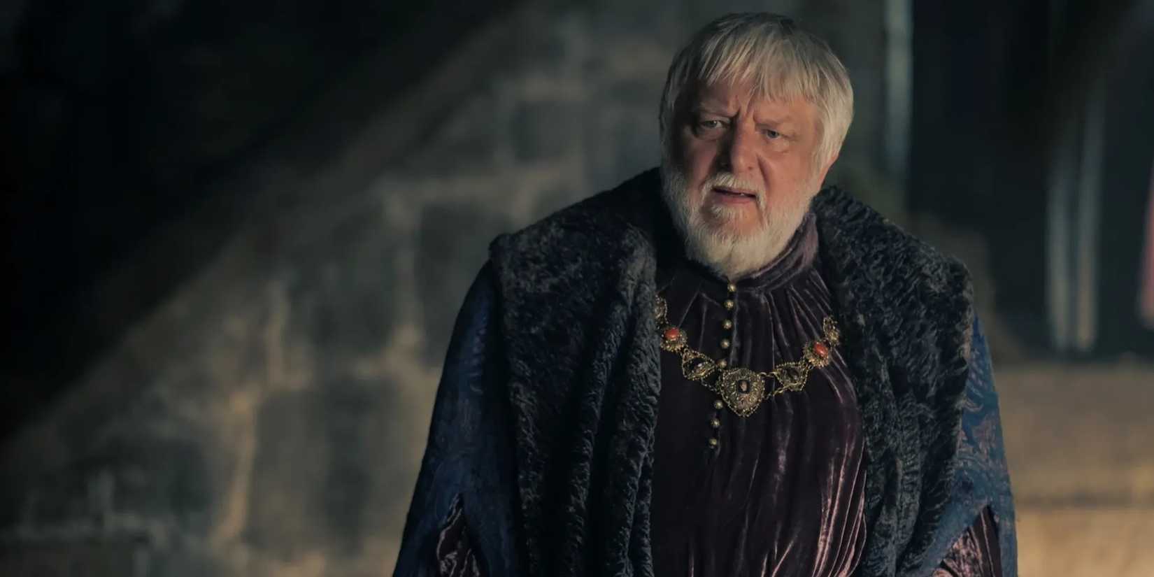Simon Strong in 'House of the Dragon'