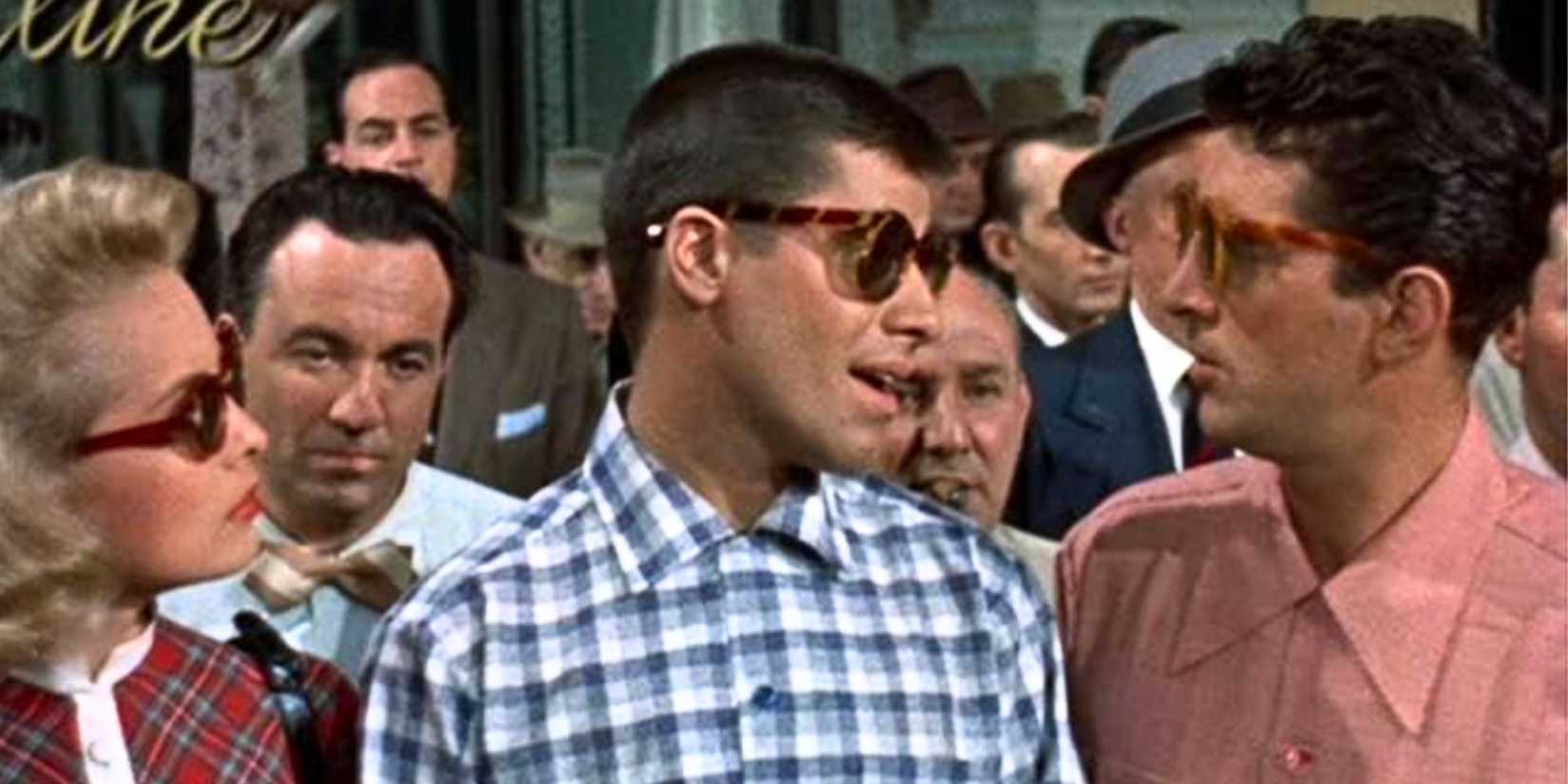 Janet Leigh looking at Jerry Lewis and Dean Martin standing next to her in Living It Up (1954)