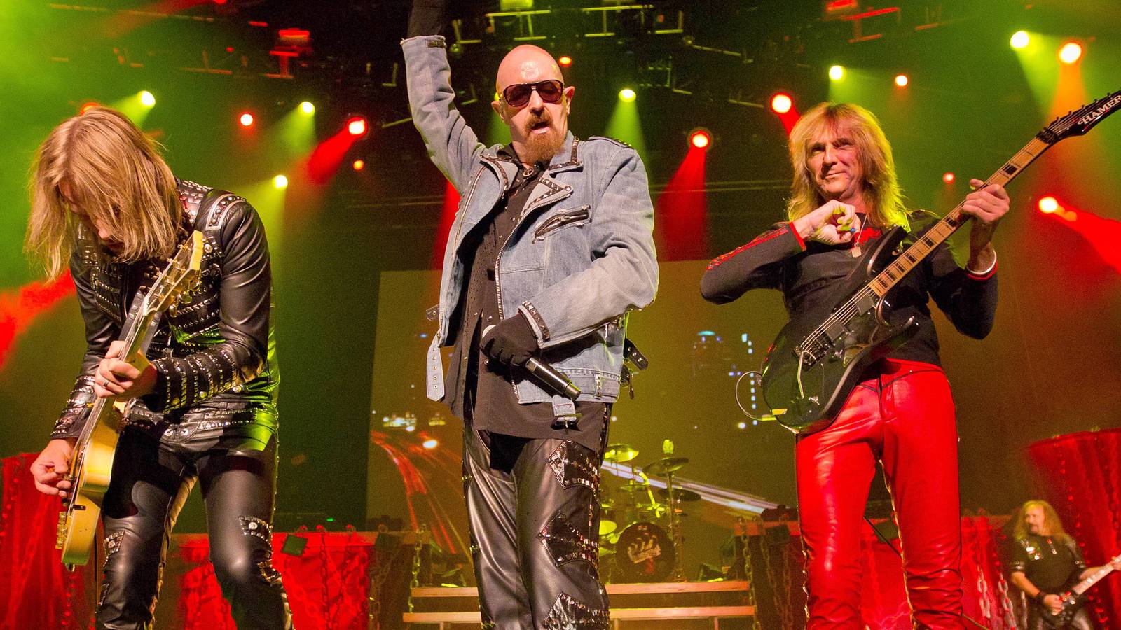 One of Metal’s Biggest Bands Covered Fleetwood Mac, and No One Noticed