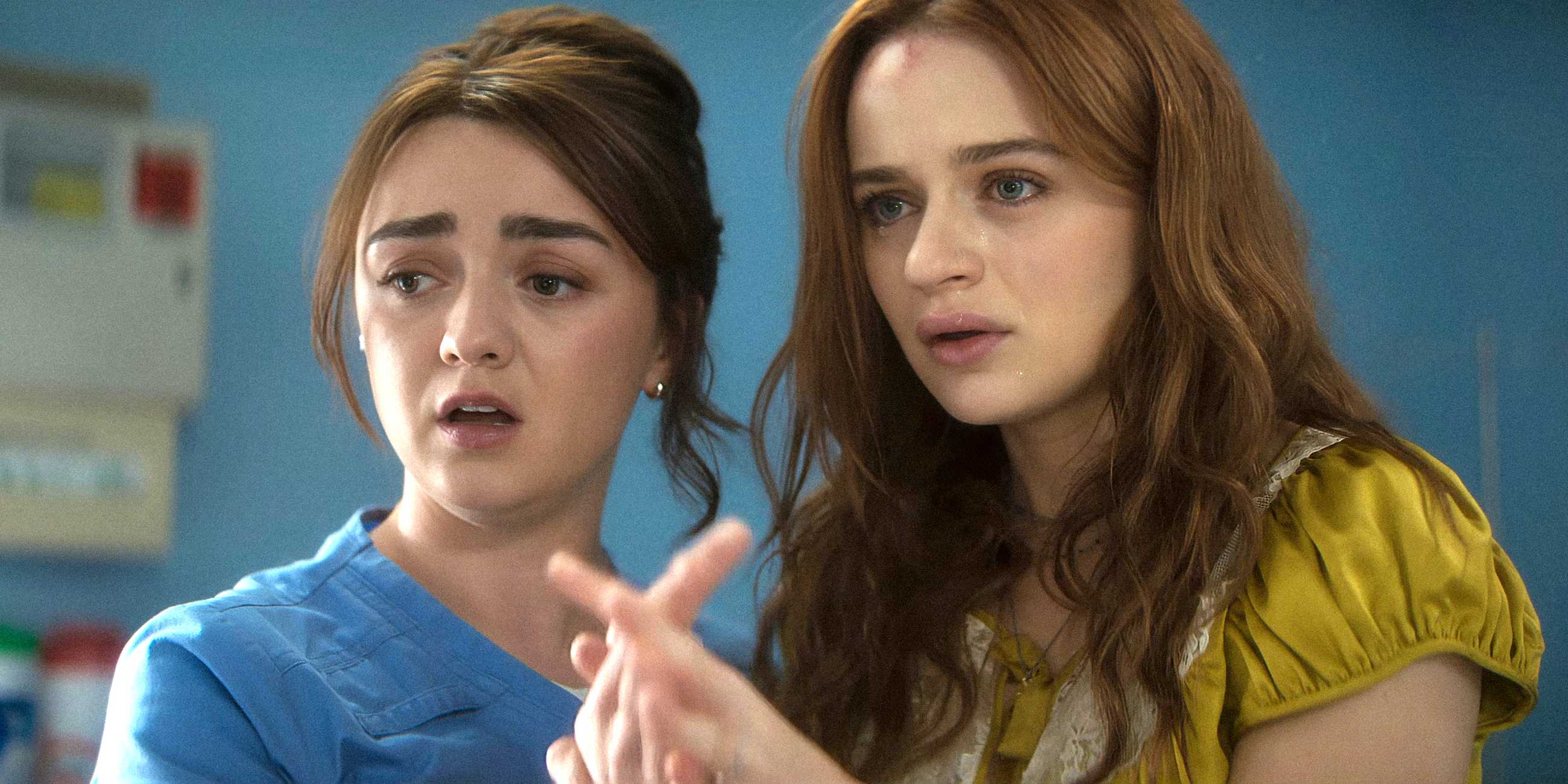 Maisie Williams and Joey King standing together in Practical Magic 2