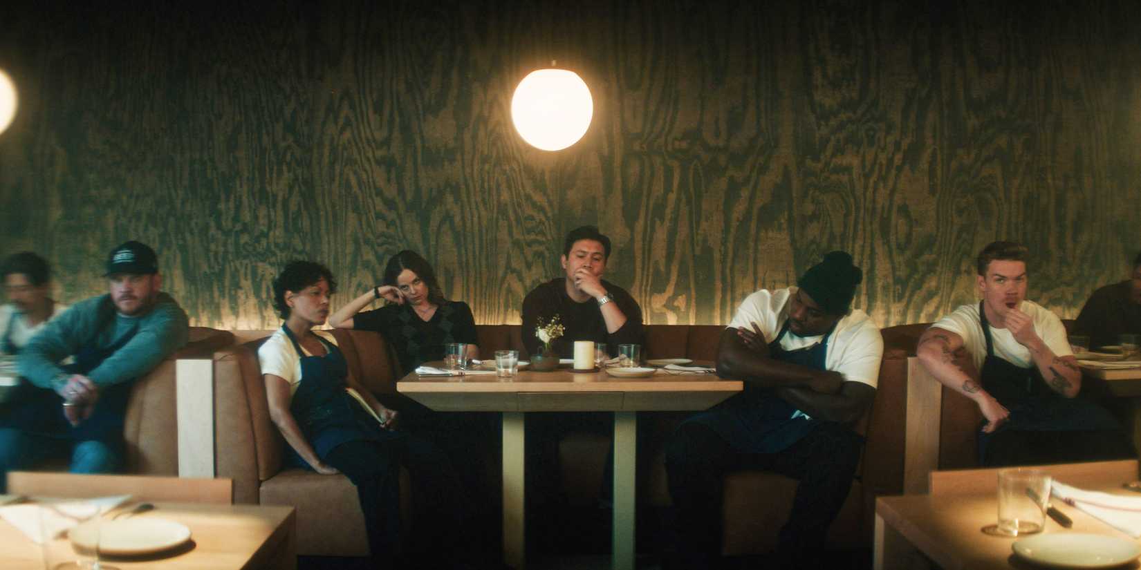 The workers of The Bear sitting together in Season 5