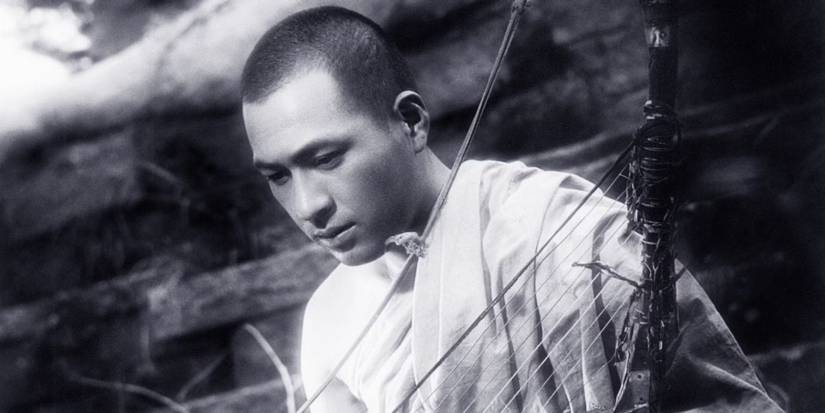 Shōji Yasui in a scene from the 1956 Japanese film The Burmese Harp
