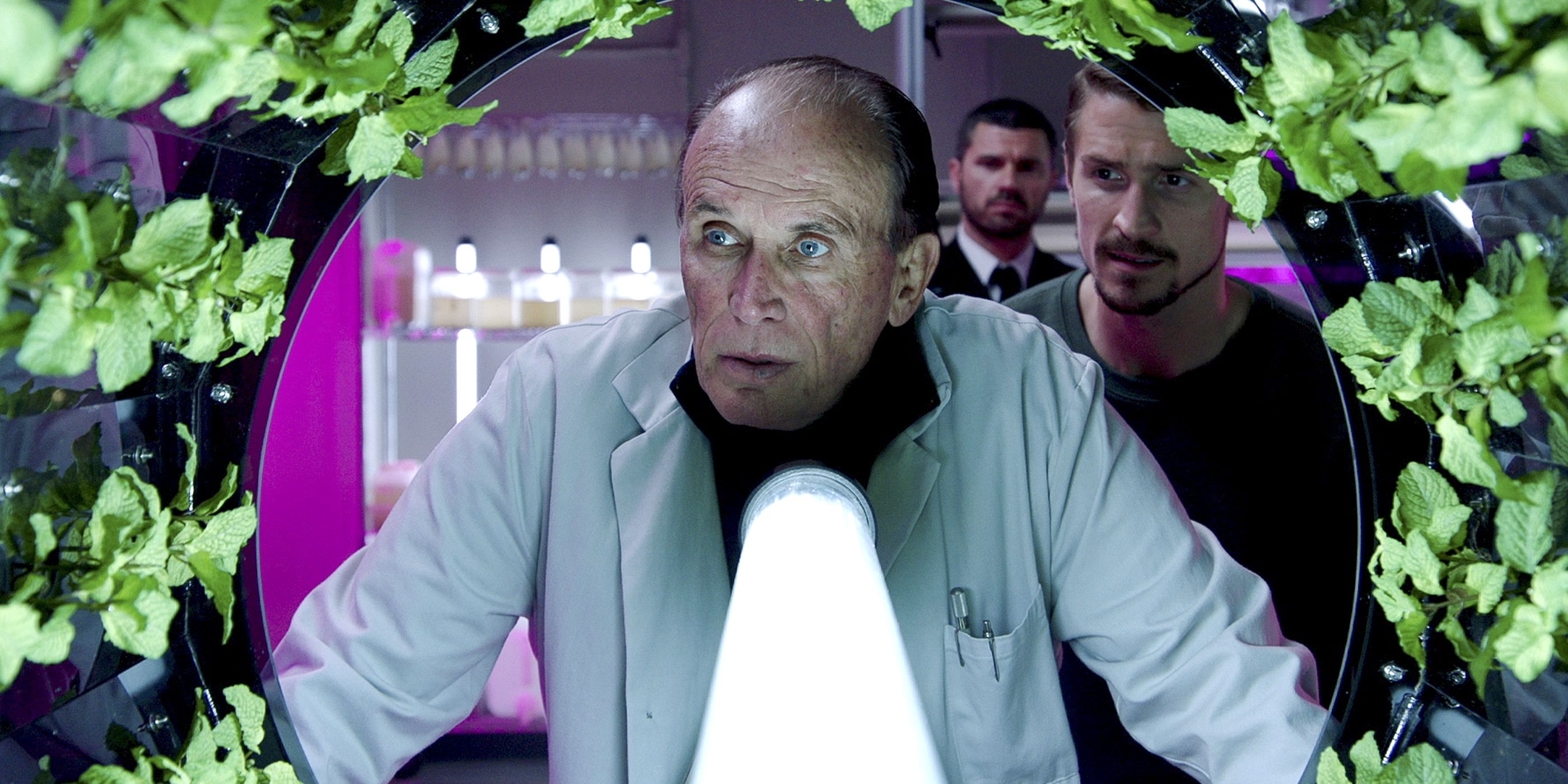 Netflix Just Turned a Cancelled Sci-Fi Series Into a Streaming Hit image