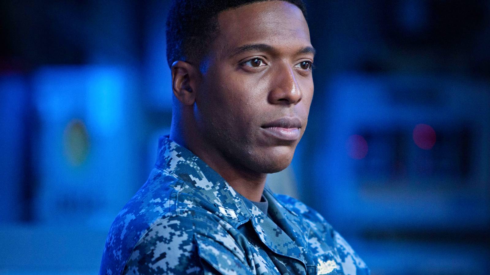 Netflix’s 5-Part Sci-Fi Masterpiece Is Officially Taking Over the World 8 Years Later