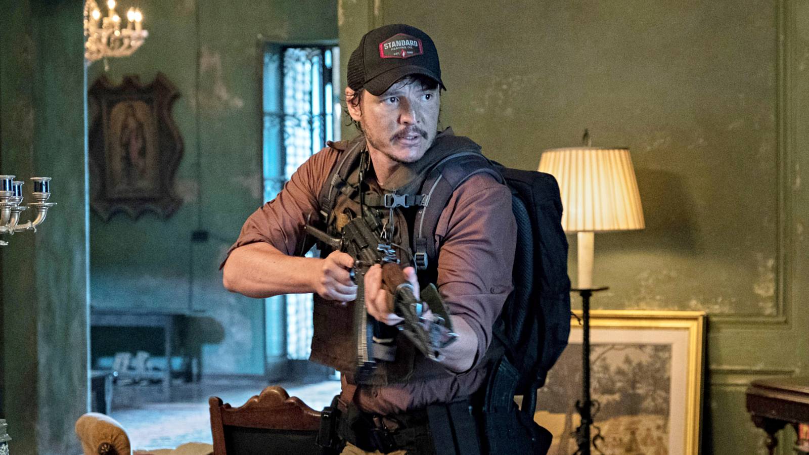 7 Years Later, Pedro Pascal’s Netflix Crime Thriller Is Still Taking Over the World