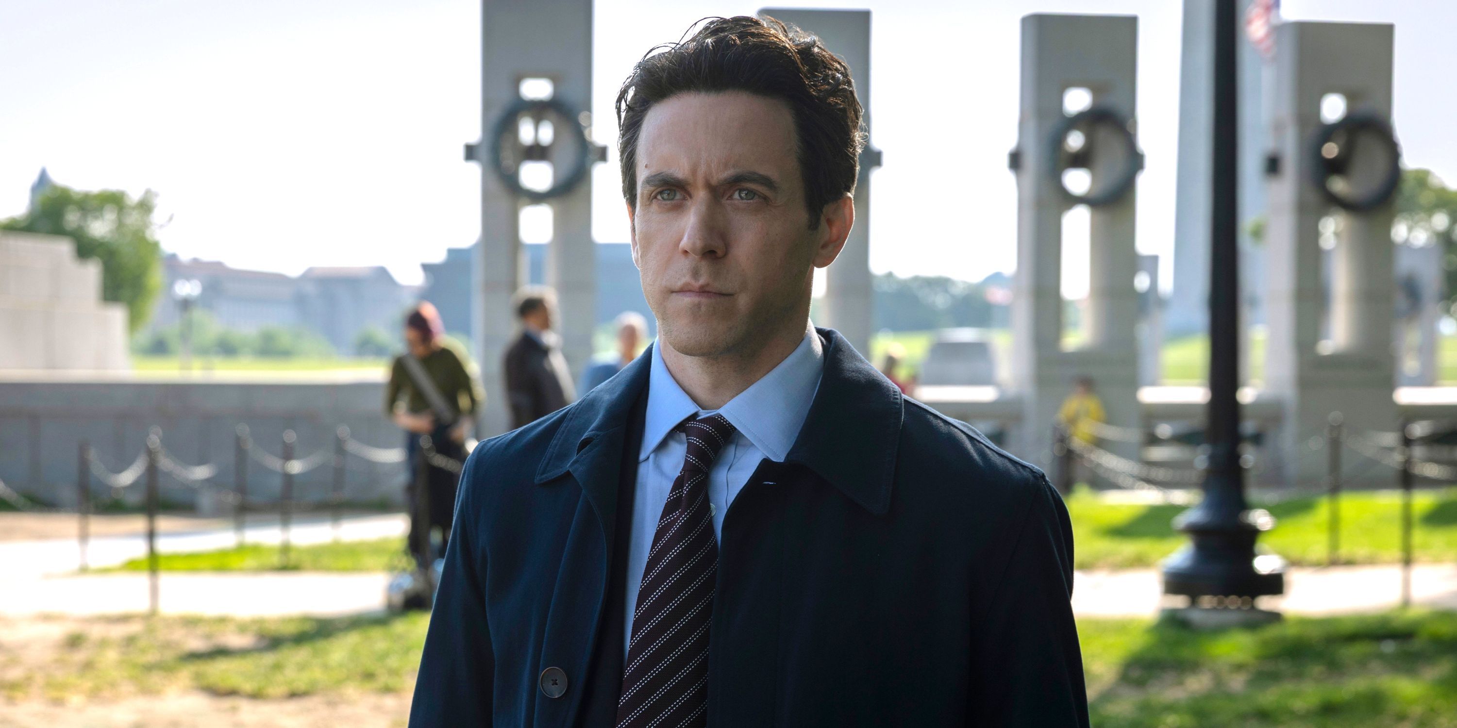 Apple TV's Best Sci-Fi Series Officially Returns in Less Than 24 Hours image