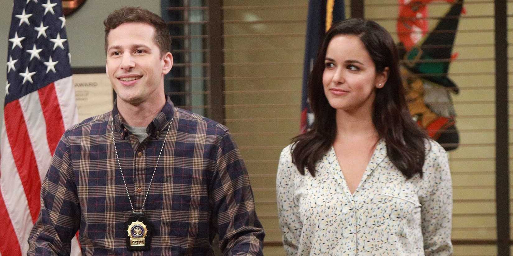 Jake and Amy at the beginning of Season 5's "HalloVeen" episode in 'Brooklyn Nine-Nine'