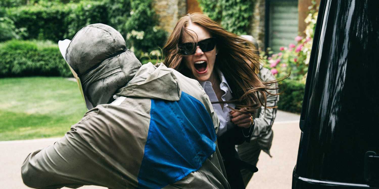 Emma Stone's Michelle Fuller getting kidnapped in 'Bugonia'