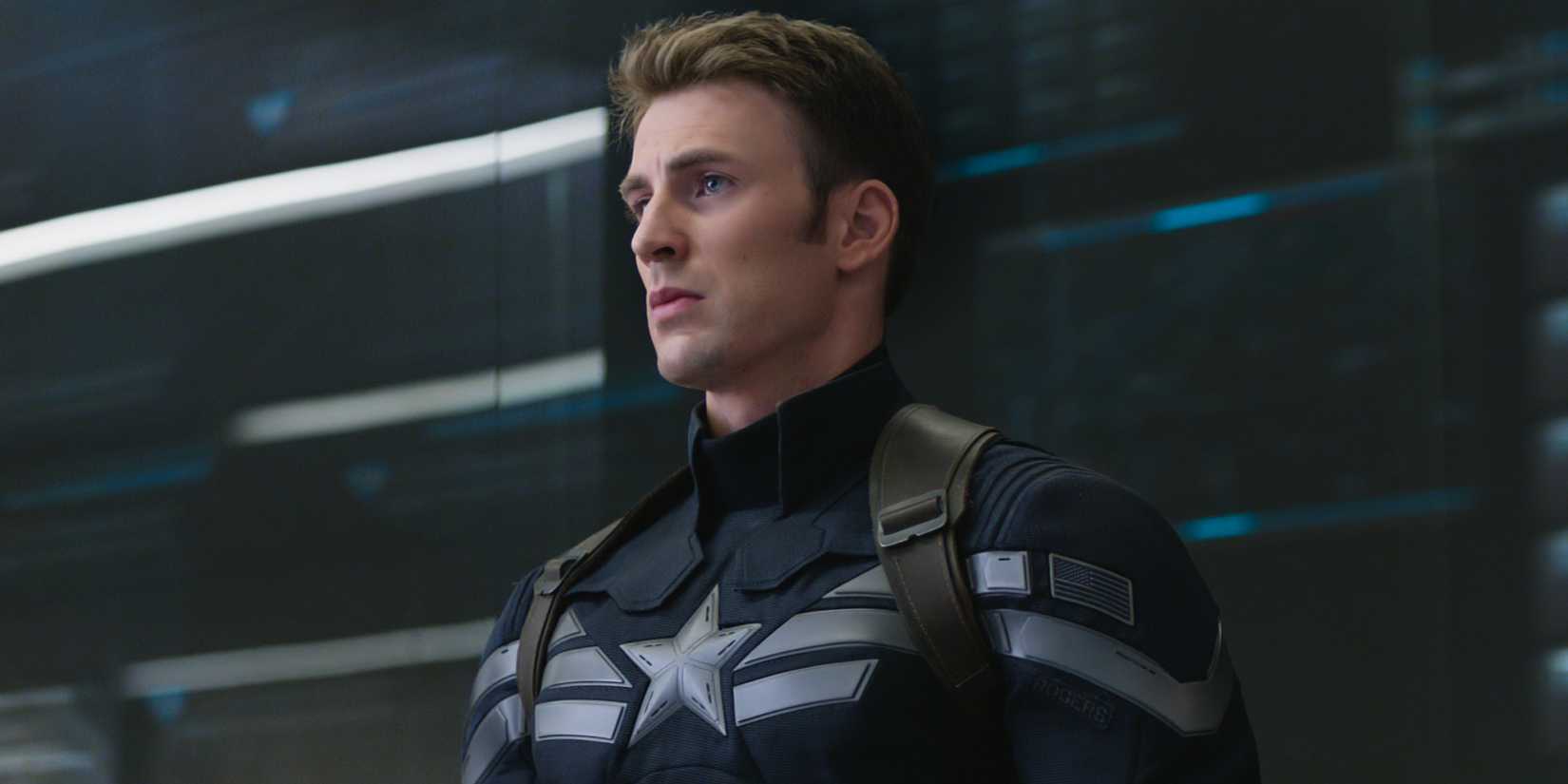 Chris Evans como Steve Rogers / Capitán América en Capitán América: El Soldado de Invierno (2014)