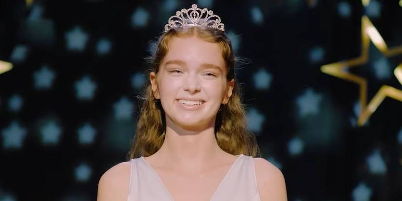 Carrie White (Summer H. Howell) at prom in 'Carrie'