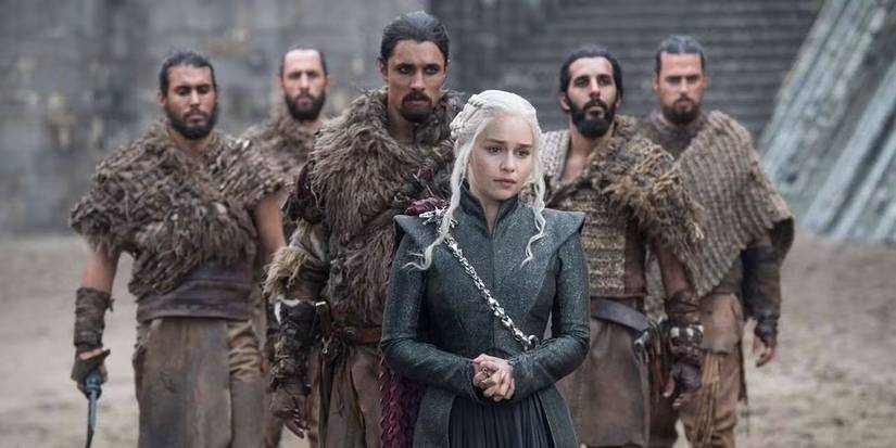 Daenerys (Emilia Clarke) with a group of Dothraki behind her in 'Game of Thrones' Season 7.