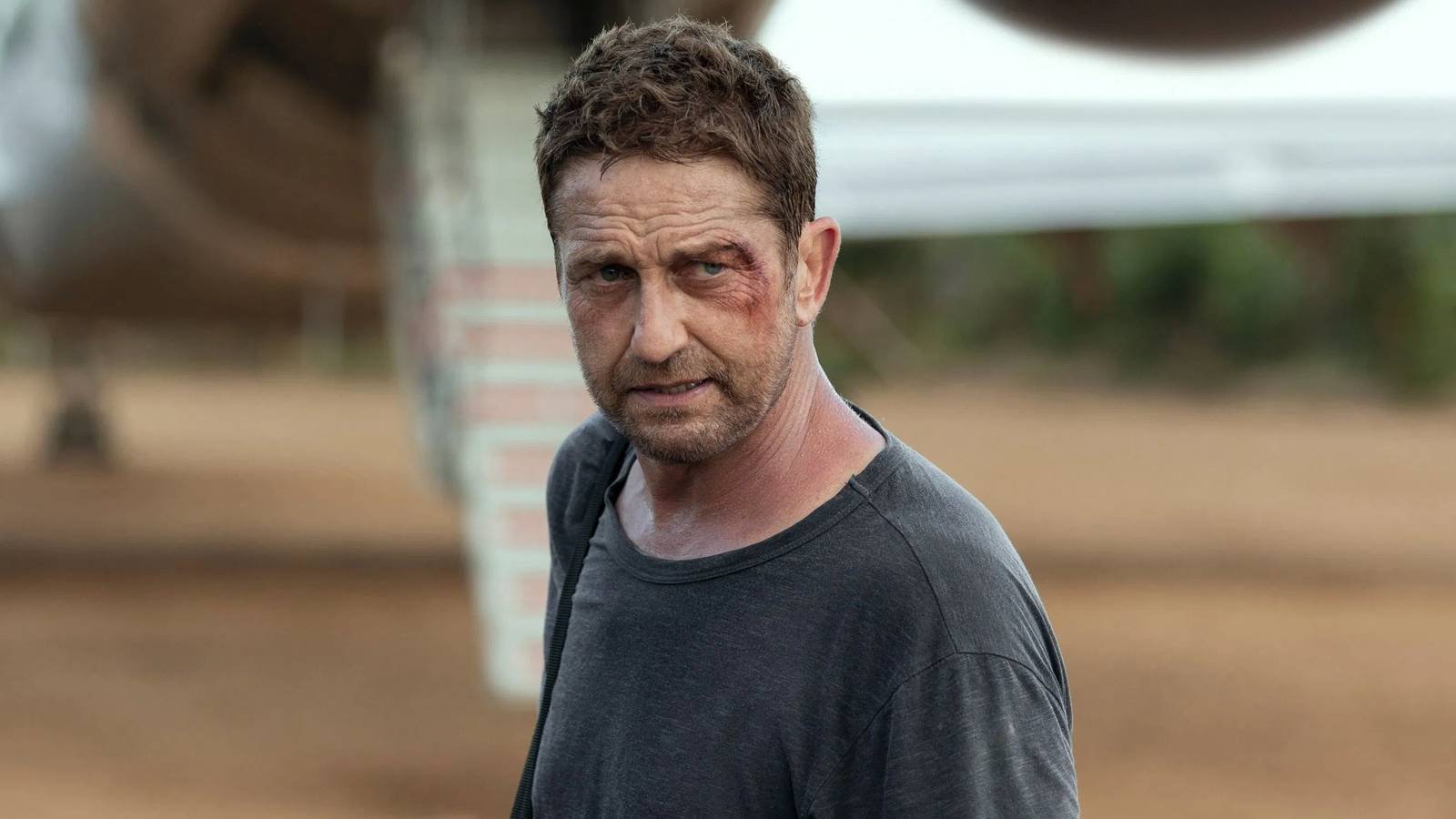 Gerard Butler's Bloody 102-Minute Survival Thriller Is One of the Best on Prime Video