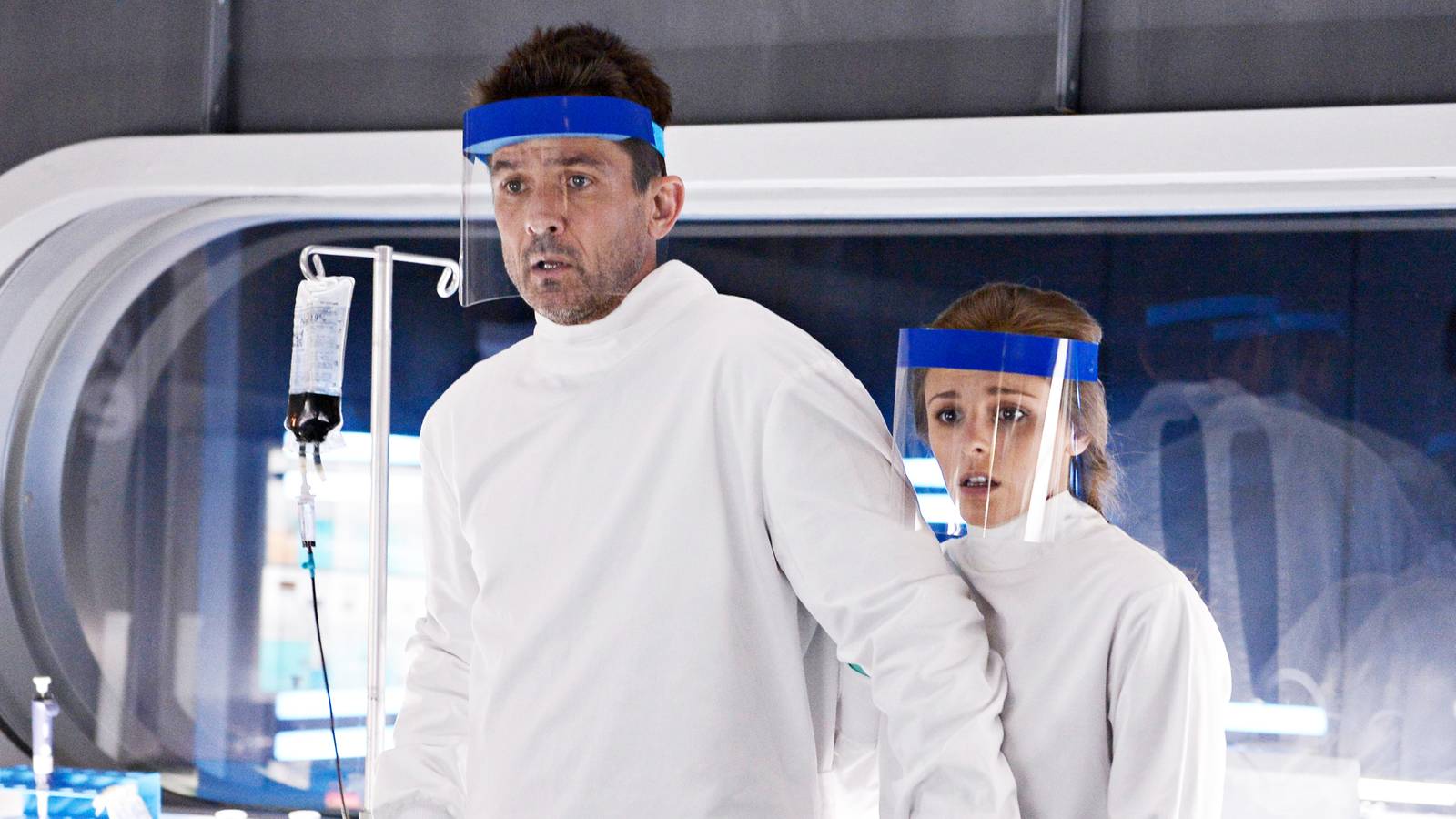 Esta serie de terror de ciencia ficción de dos partes casi perfecta se puede transmitir oficialmente de forma gratuita Esta serie de terror de ciencia ficción de dos partes casi perfecta se puede transmitir oficialmente de forma gratuita
