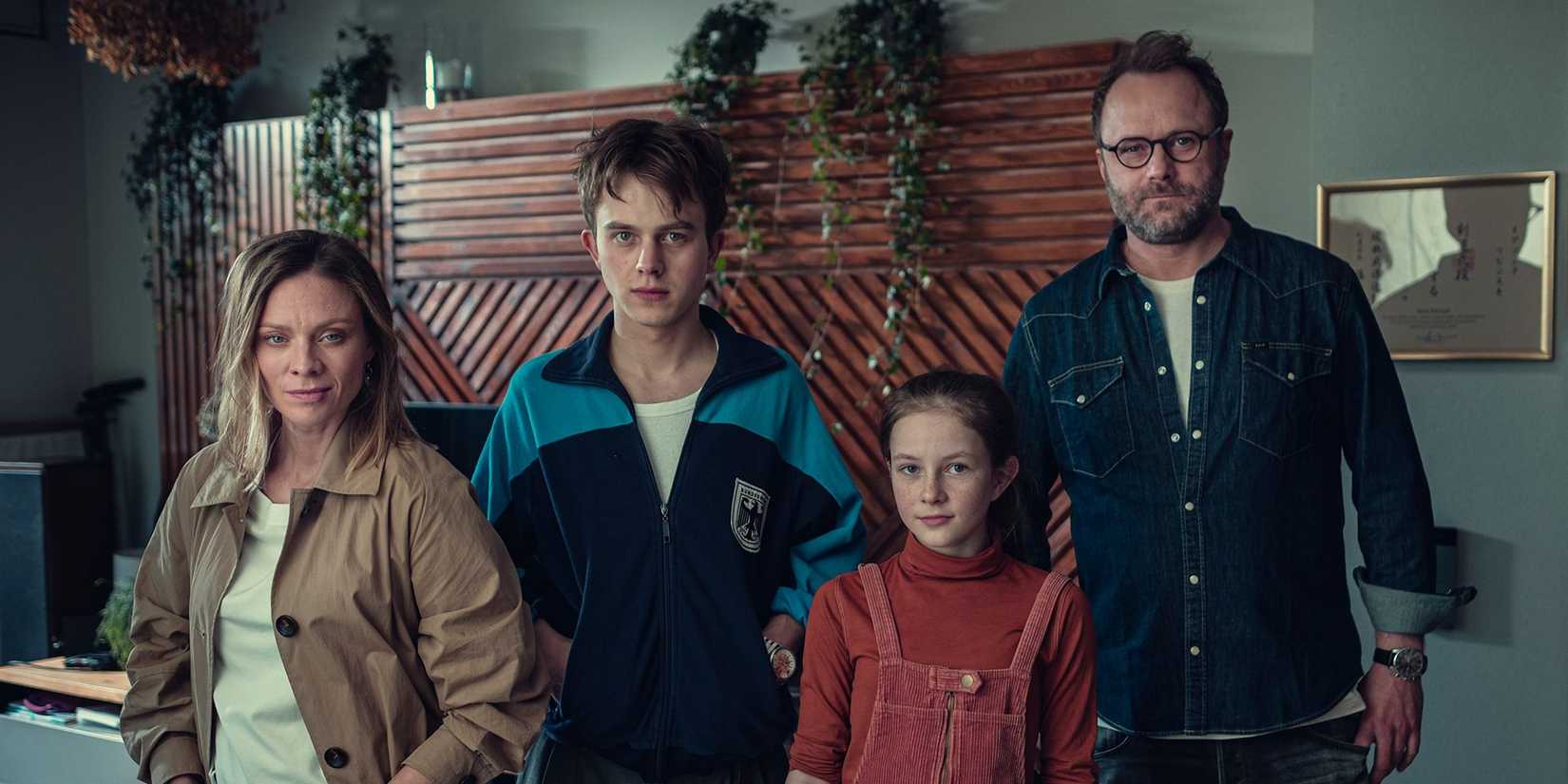 The Barczyk family in 'Hold Tight'
