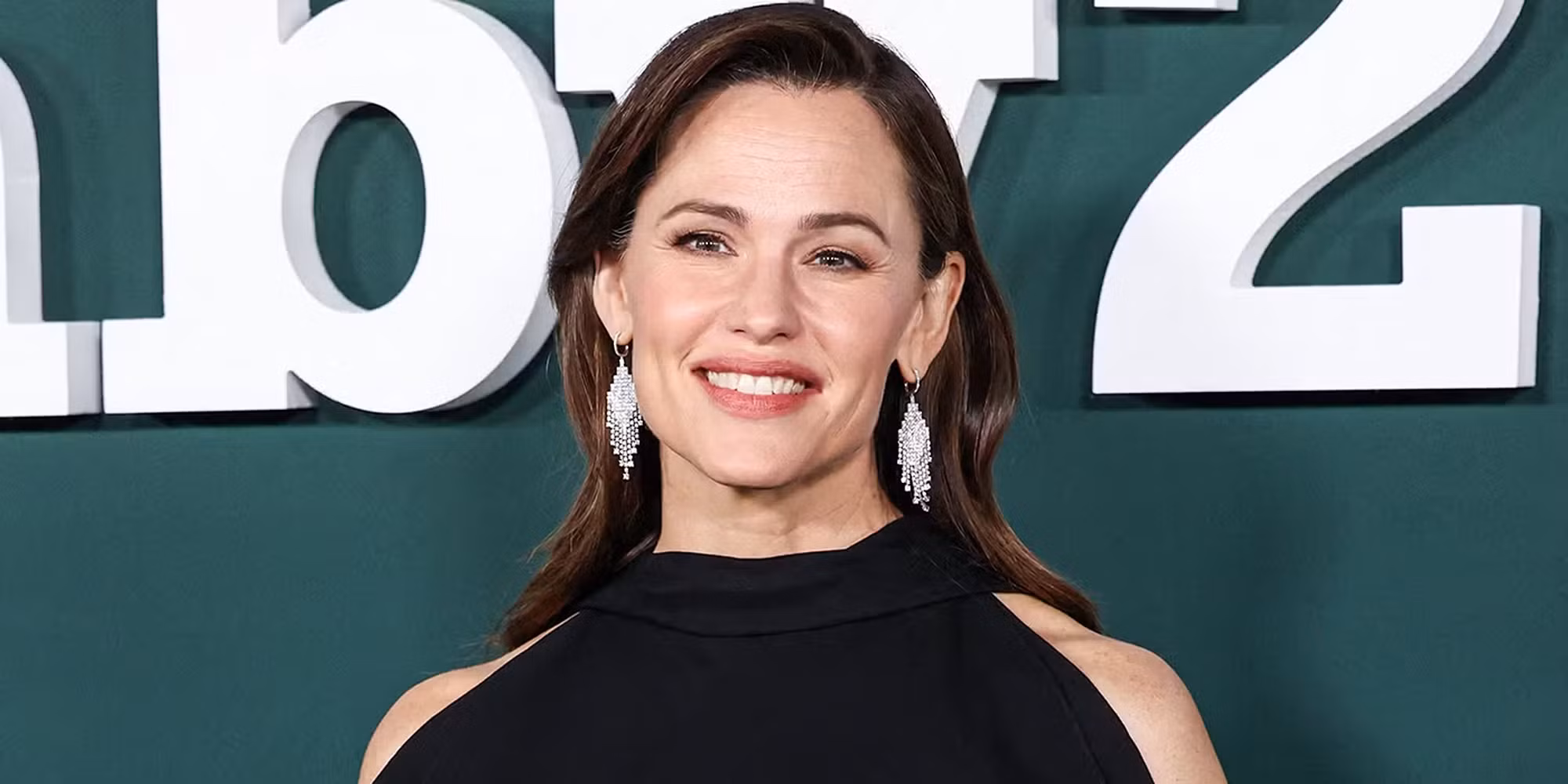 Jennifer Garner's New Series Is Summer's Streaming Hit
