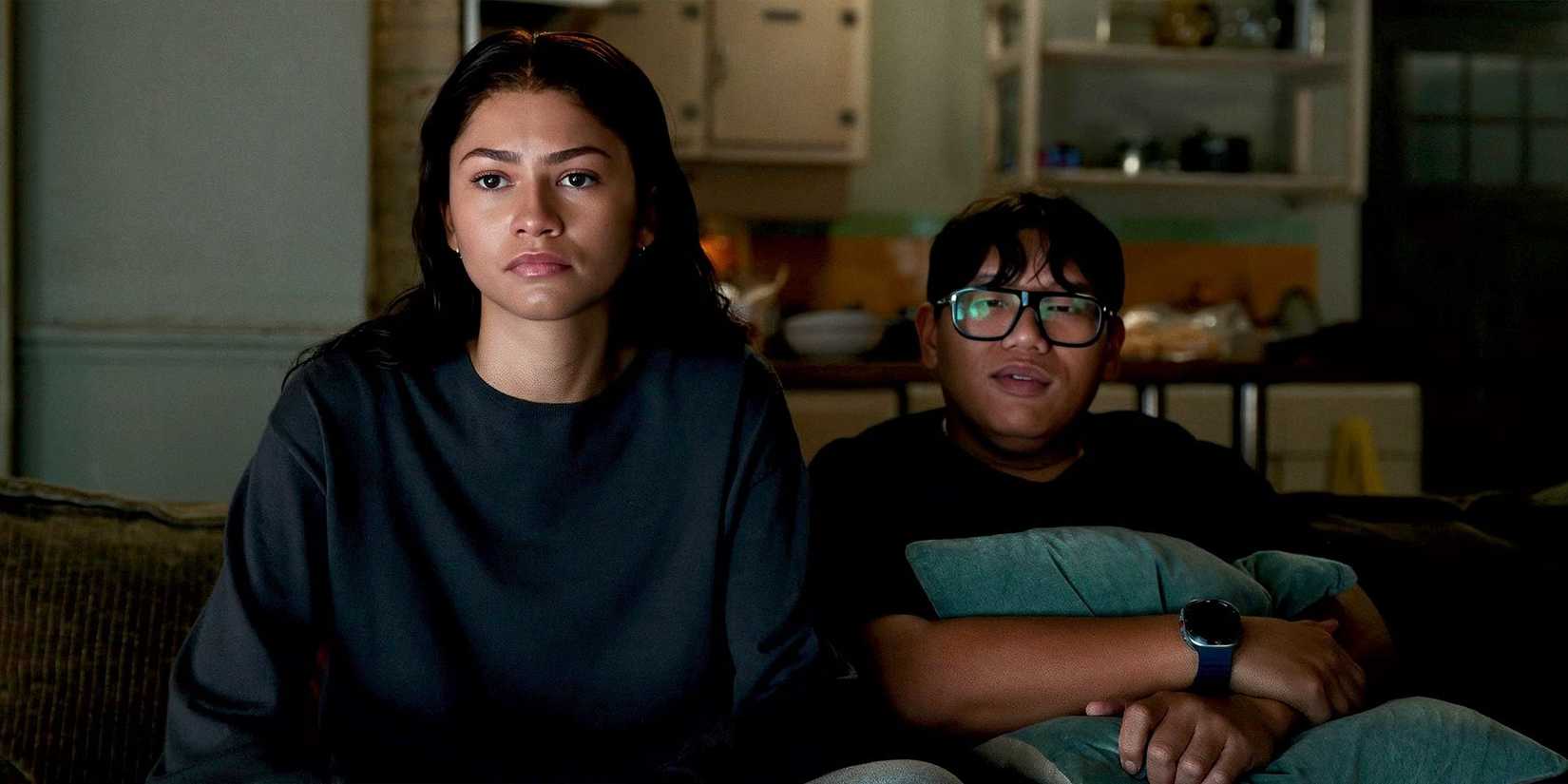 MJ (Zendaya) and Ned (Jacob Batalon) sitting in their apartment in 'Spider-Man: Brand New Day'
