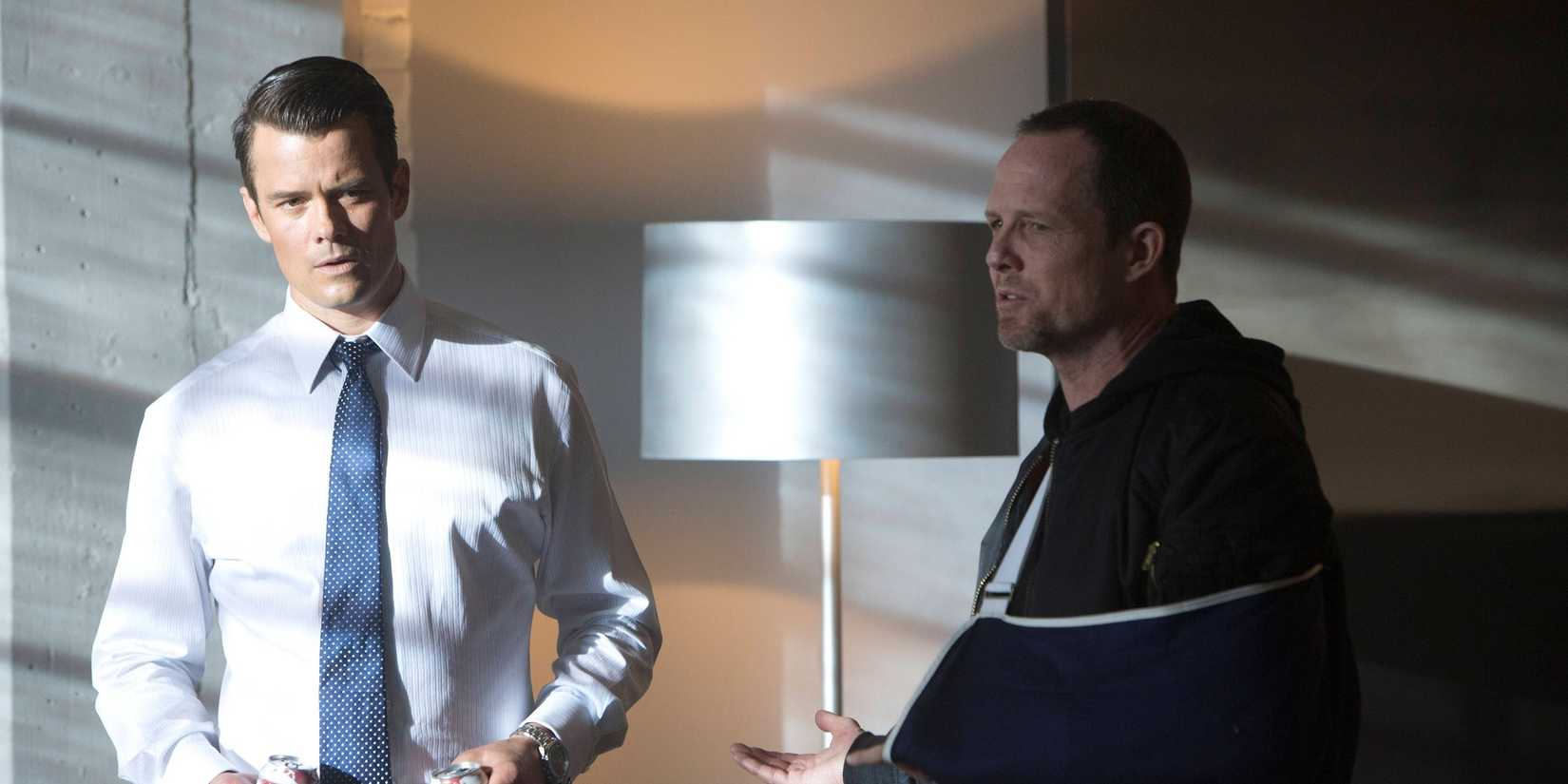 Josh Duhamel y Dean Winters en Battle Creek