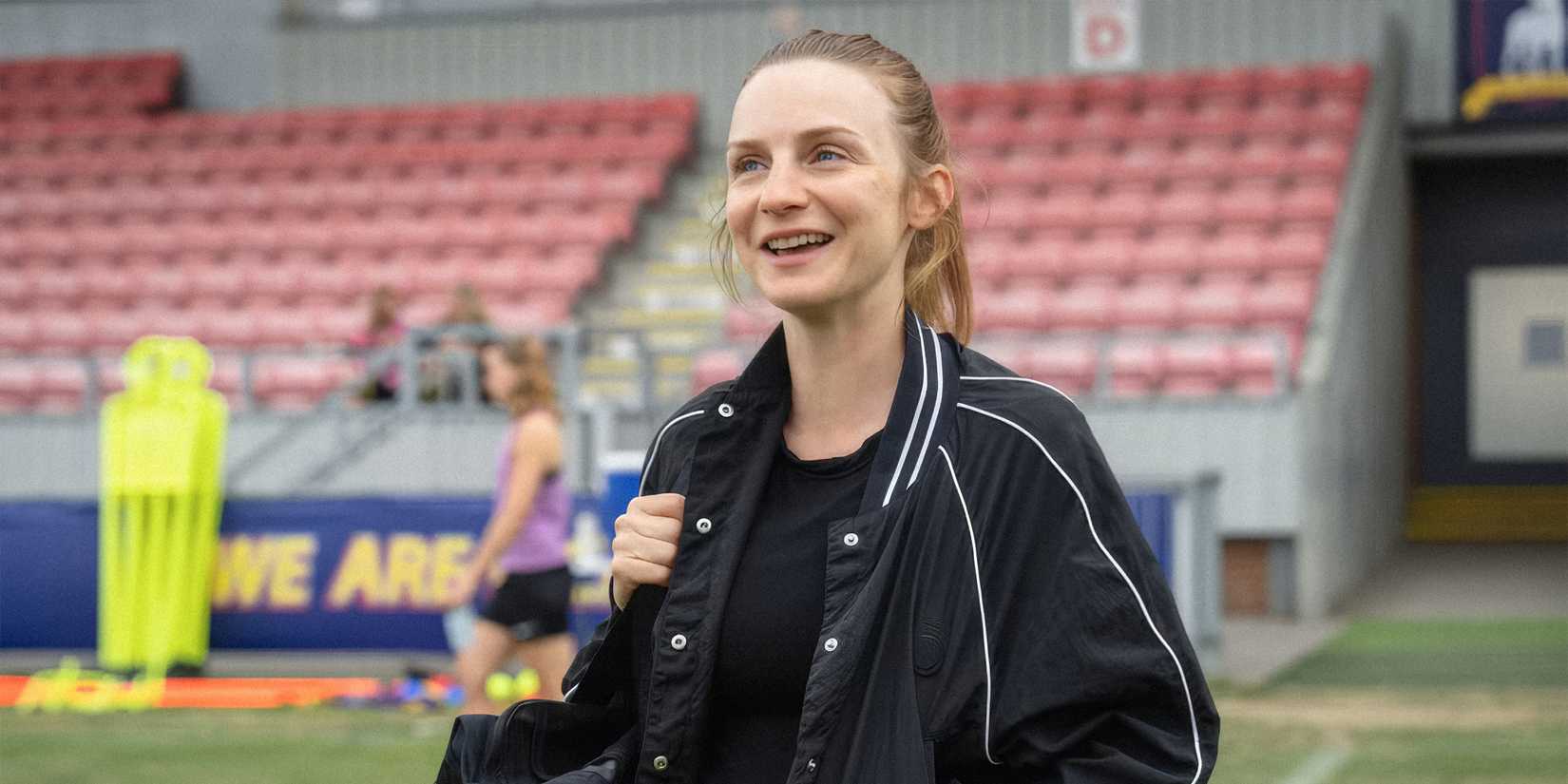 Faye Marsay as Lizzie in Ted Lasso.