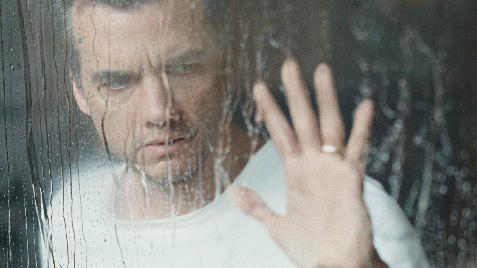 Wagner Moura Teases Thrilling Netflix Sci-Fi Sequel Update