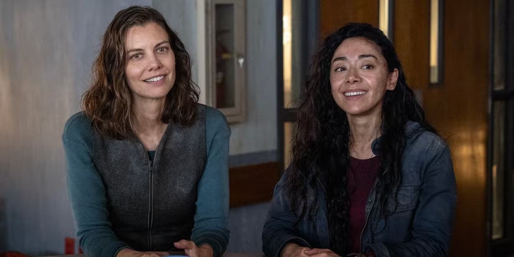 Maggie (Lauren Cohan) and Renata (Aimee Garcia) in 'The Walking Dead: Dead City'