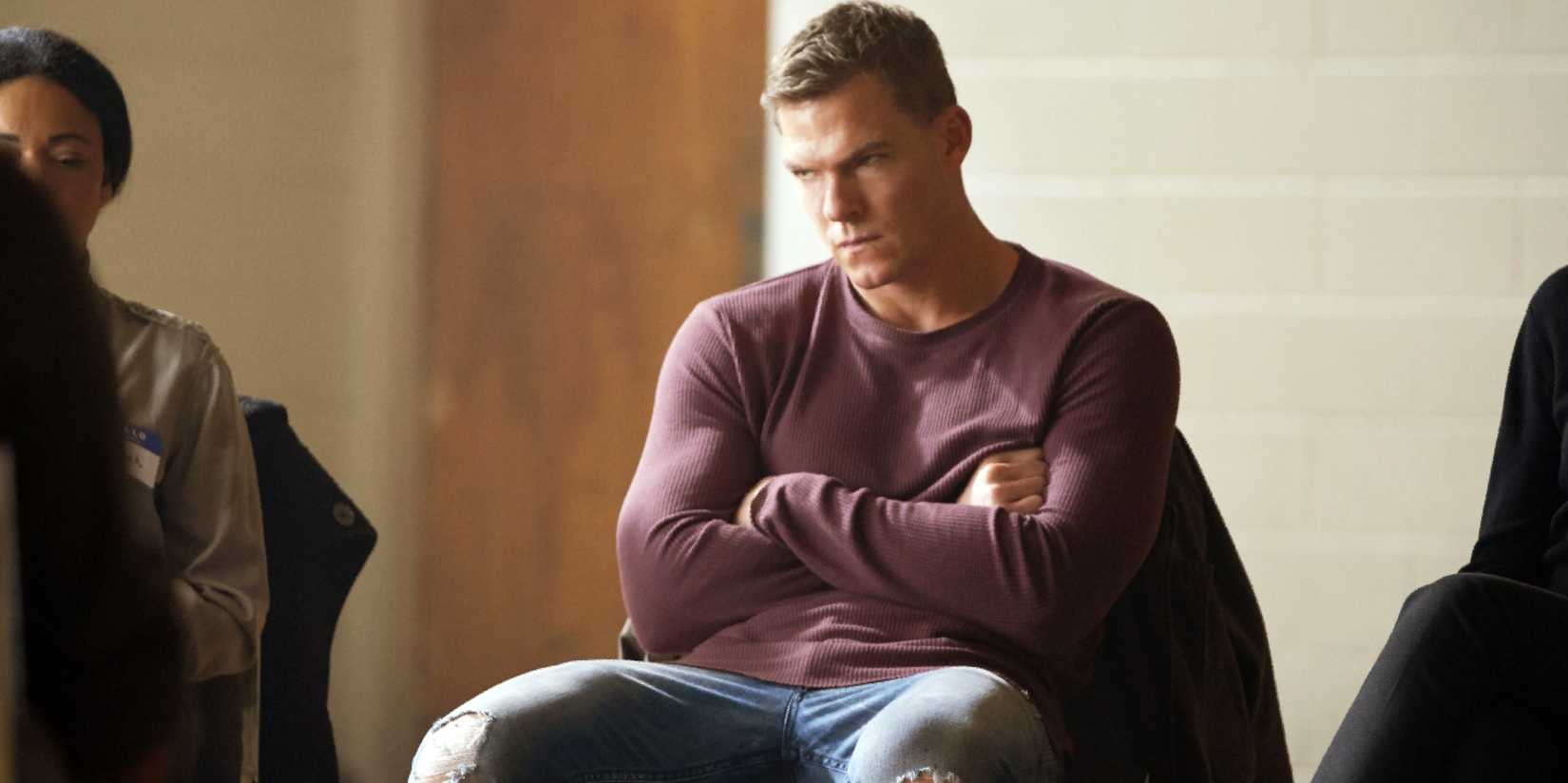 Alan Ritchson as Hank "Hawk" Hall in an episode of Titans.
