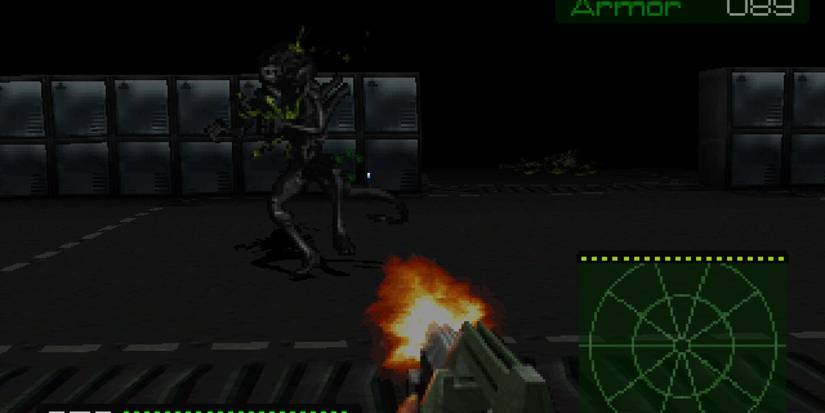 A Xenomorph being shot at by a machine gun in PS1 video game 'Alien Trilogy'