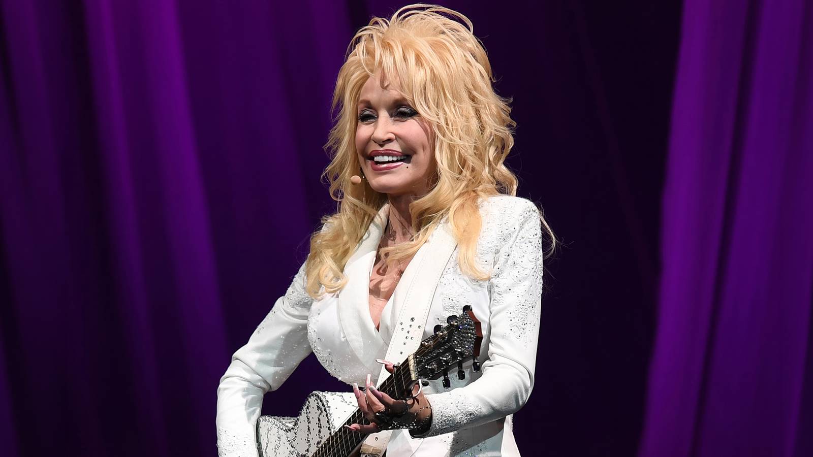 The 10 Greatest Dolly Parton Songs of All Time, Ranked