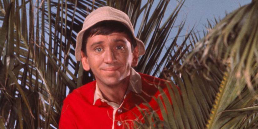 Bob Denver looking directly into the camera in 'Gilligan's Island'