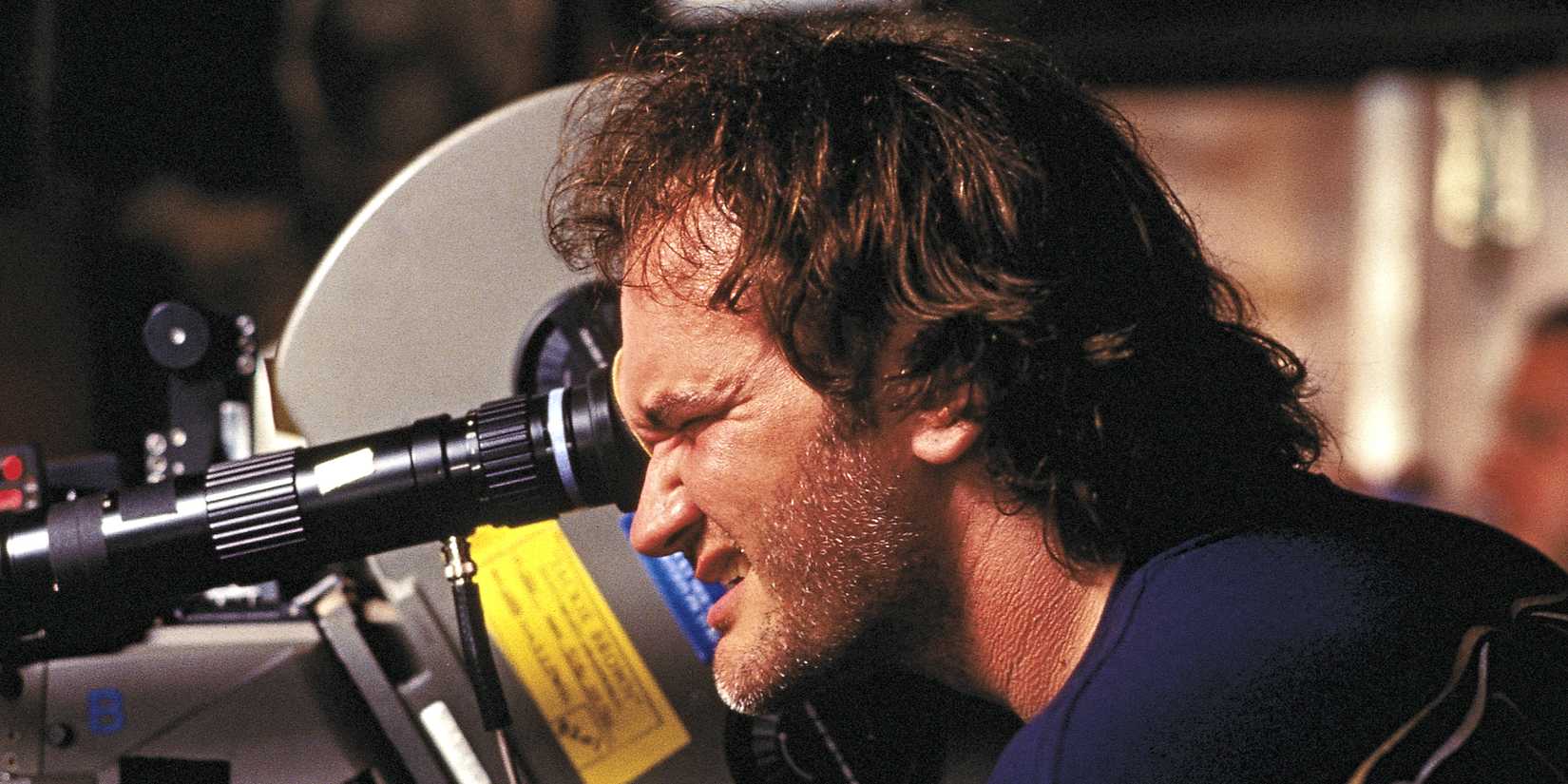 Quentin Tarantino on the set of Jackie Brown