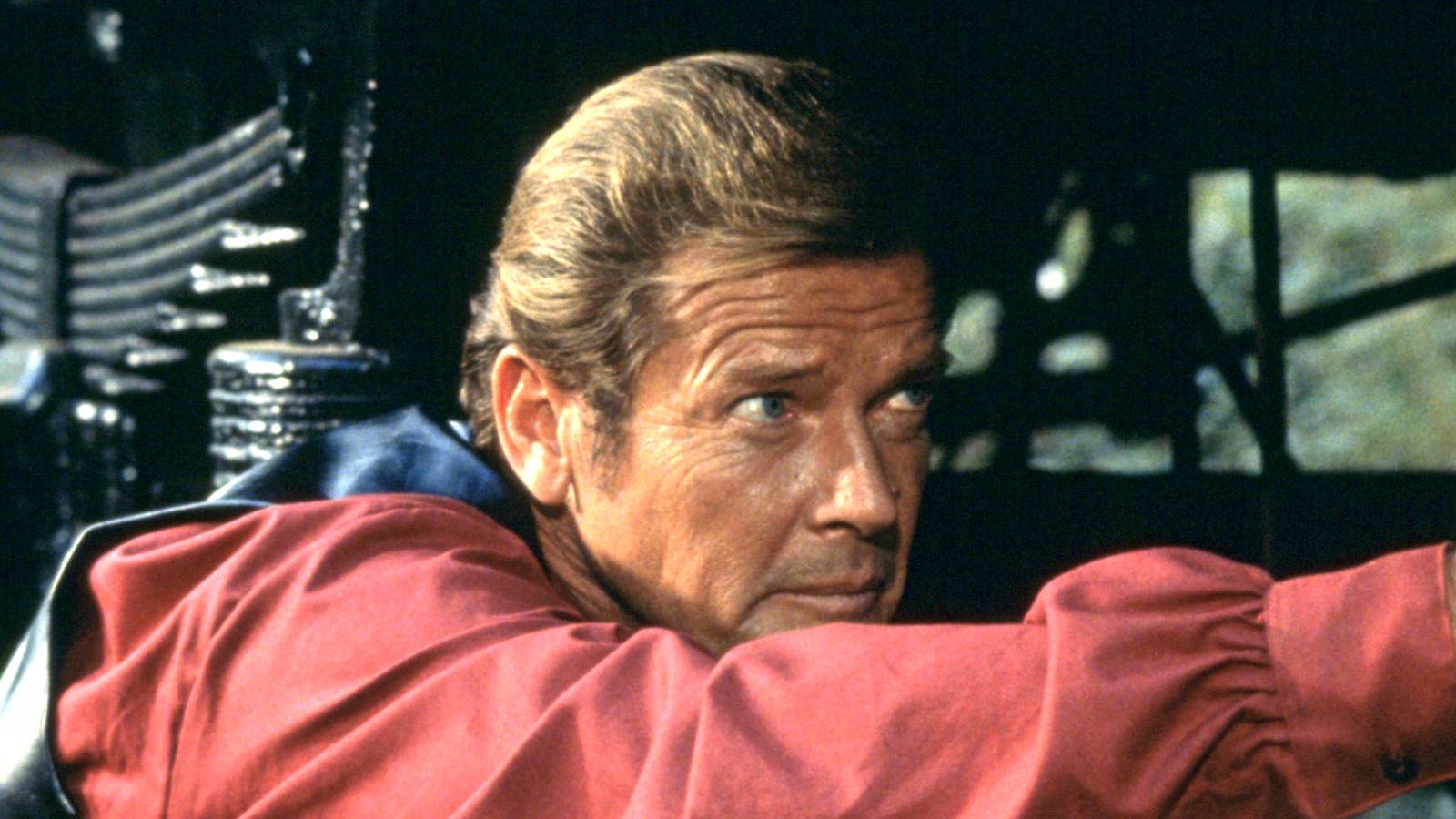 Geoffrey Moore's Spy Thriller 'Knightfall' Continues James Bond Legacy