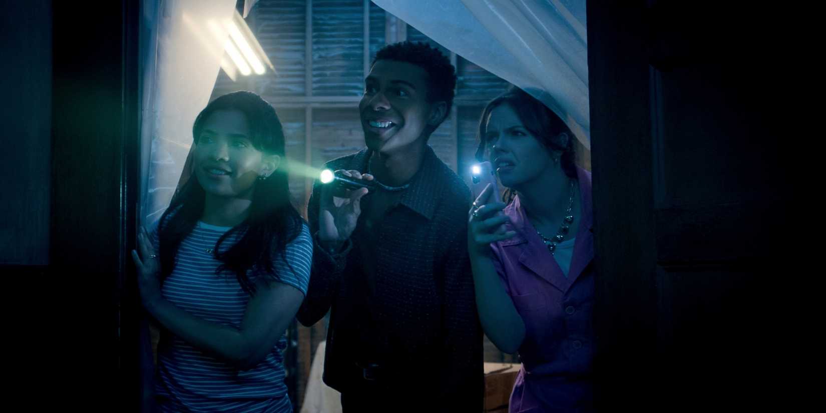 Nikki Rodriguez as Jackie, Jaylan Evans as Skylar, and Ellie O'Brien as Grace in 'My Life with the Walter Boys.'