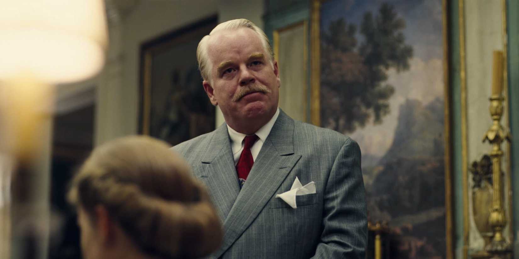Philip Seymour Hoffman glaring in 'The Master' (2012)