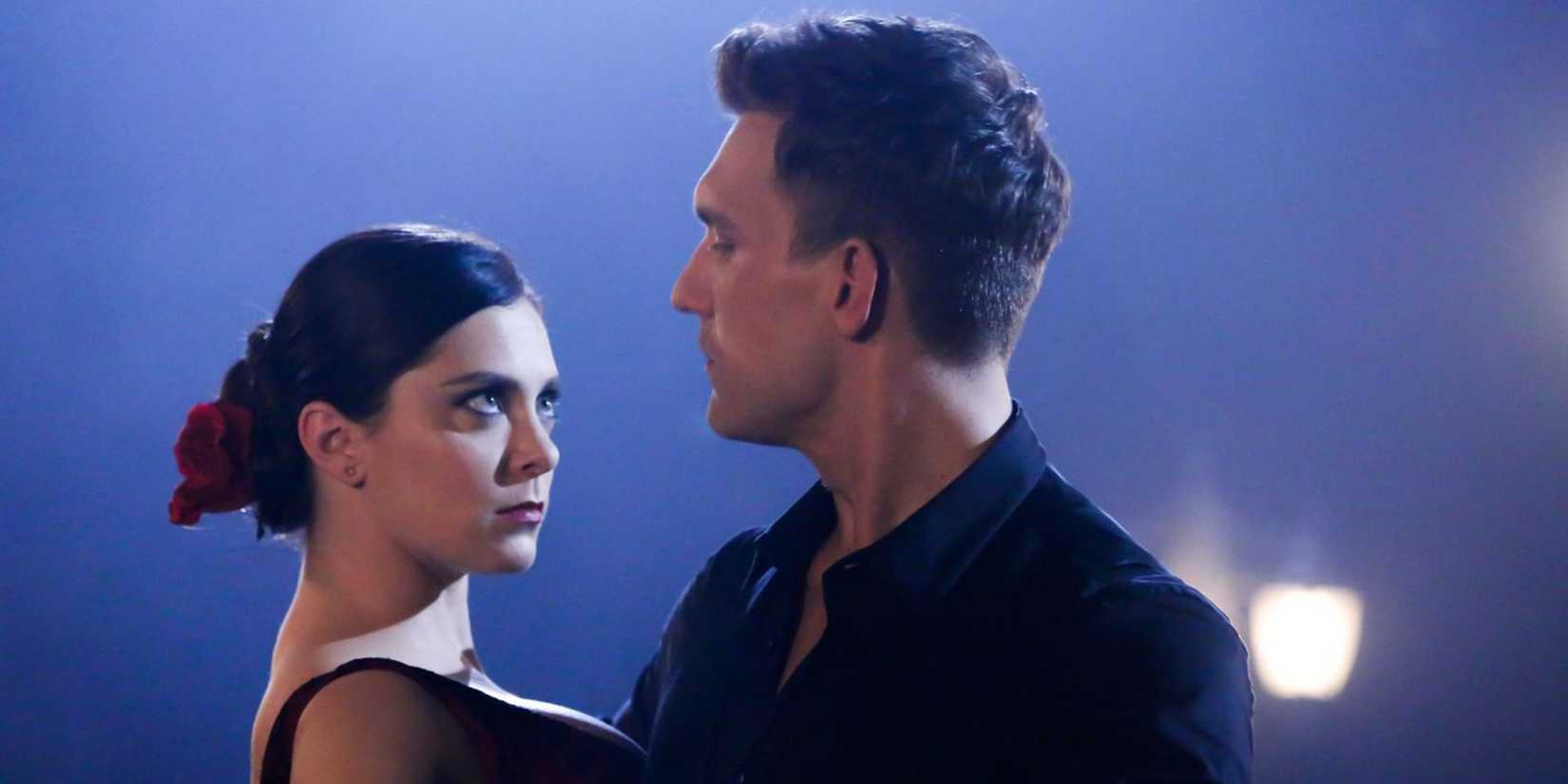 Rebecca Bunch and Nathaniel Plimpton III dancing the tango in Crazy Ex-Girlfriend Season 3