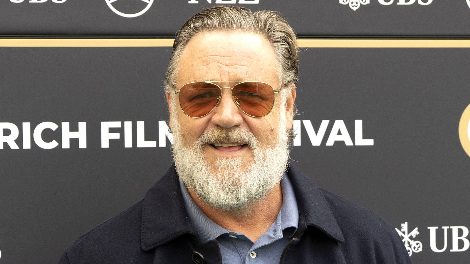 Russell Crowe Officially Returns to Sci-Fi With 'Stranger Things' Director