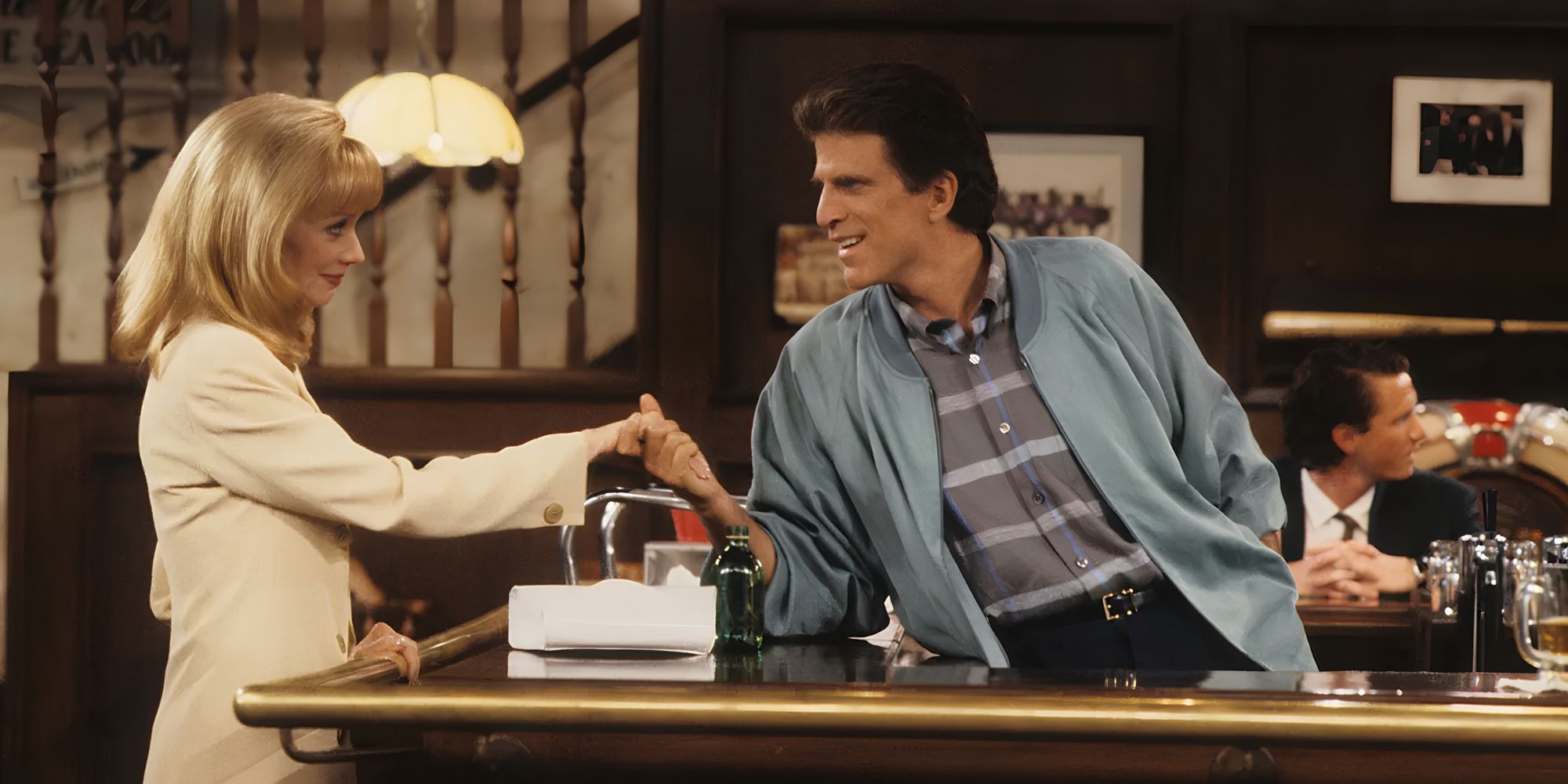 Cheers Deserves a Revival 44 Years After Its Debut