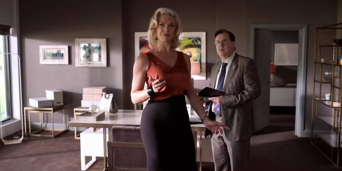 Rebecca Welton (Hannah Waddingham) and Leslie Higgins (Jeremy Swift) in 'Ted Lasso'